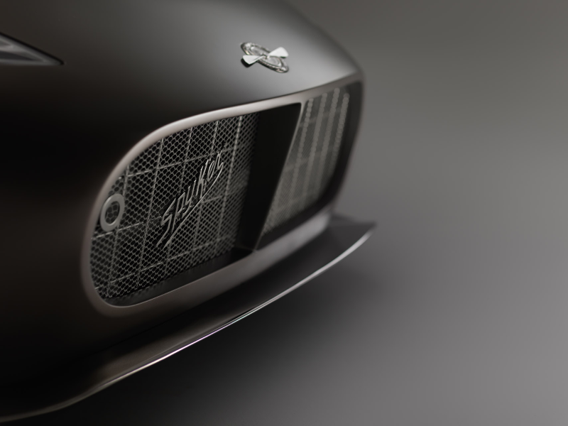 Illustration for article titled Spyker Is Back With 525 HP From Audi And Exposed Manual Gearboxes